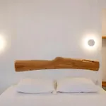 Aegean Breeze Escape Парос