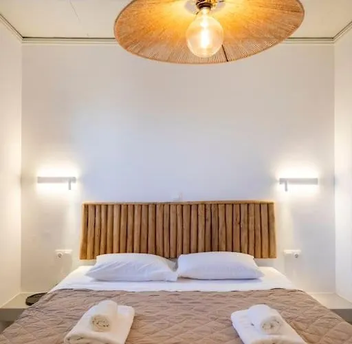 Aegean Breeze Escape Páros