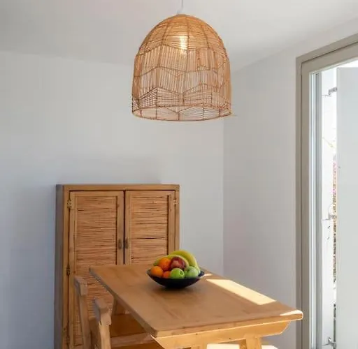 Aegean Breeze Escape Páros